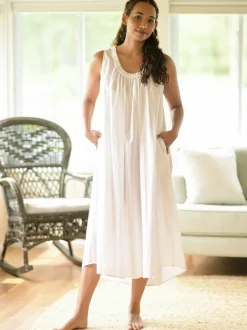 Best Friend Nighty - White