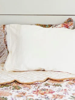 Evie Pillowcase - Ecru