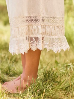 Savannah Half Slip